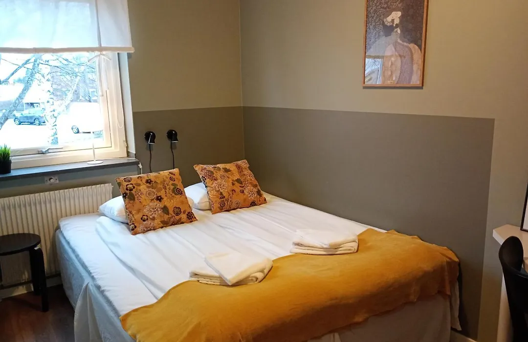 Kristinebergs Bed & Breakfast-1
